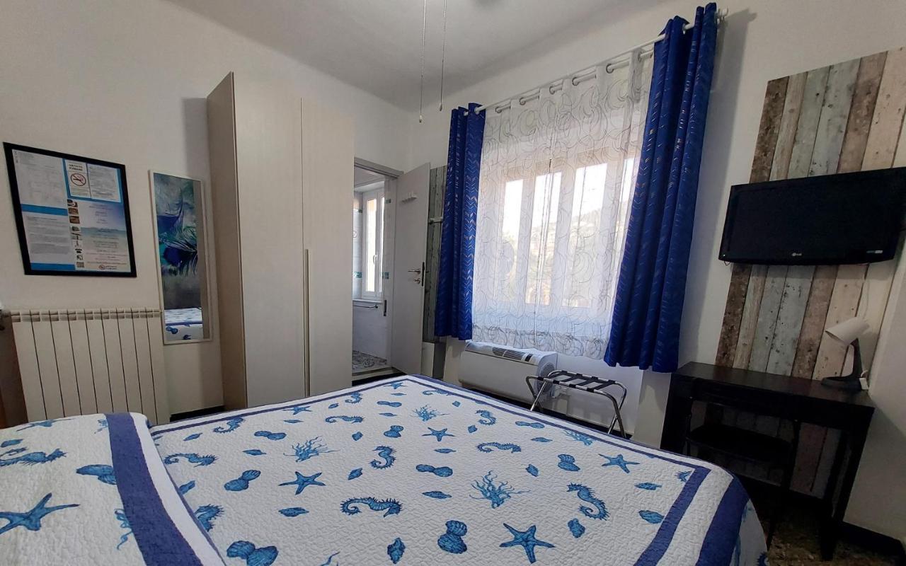 Villa La Lanterna Pietra Ligure Exteriér fotografie